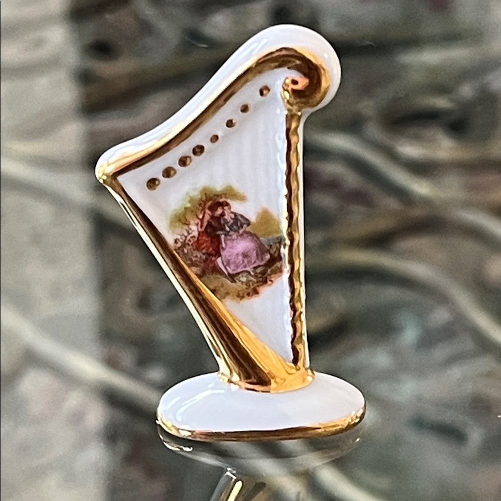 Limoges Gold and White Harp Figurine​